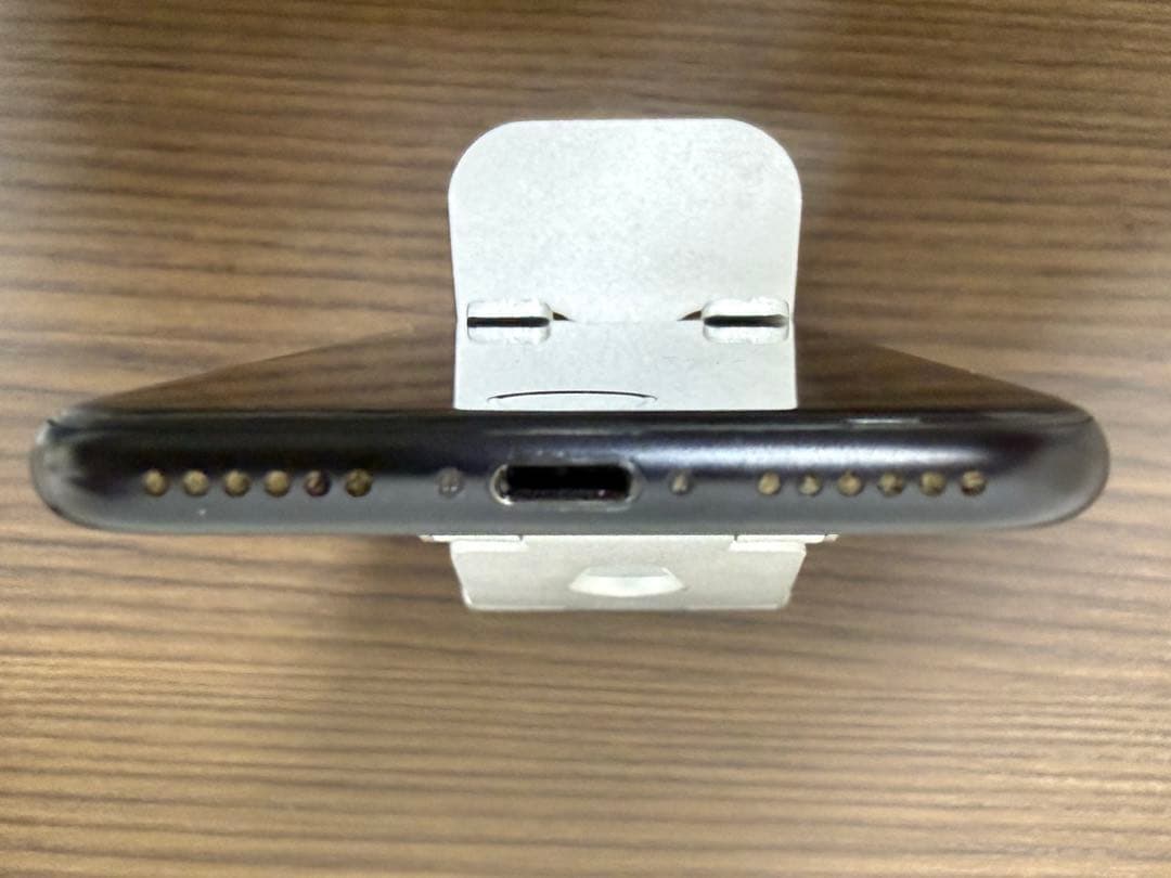 Apple iPhone SE 第2世代 64GB