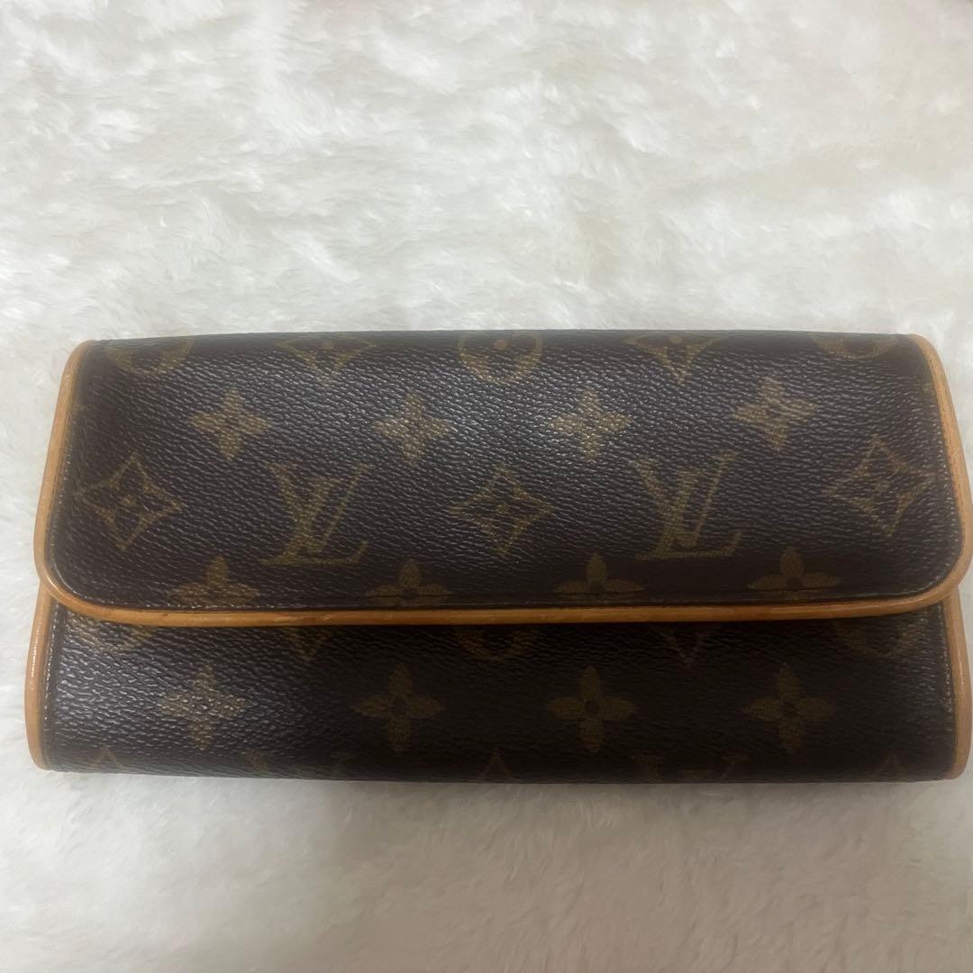 LOUIS VUITTON ルイヴィトン　モノグラム　ショルダー　ポーチ