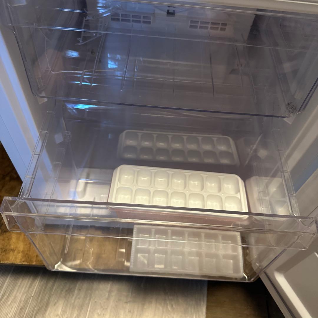 ハイアール冷蔵庫 140L 2022年式　JR-NF140M