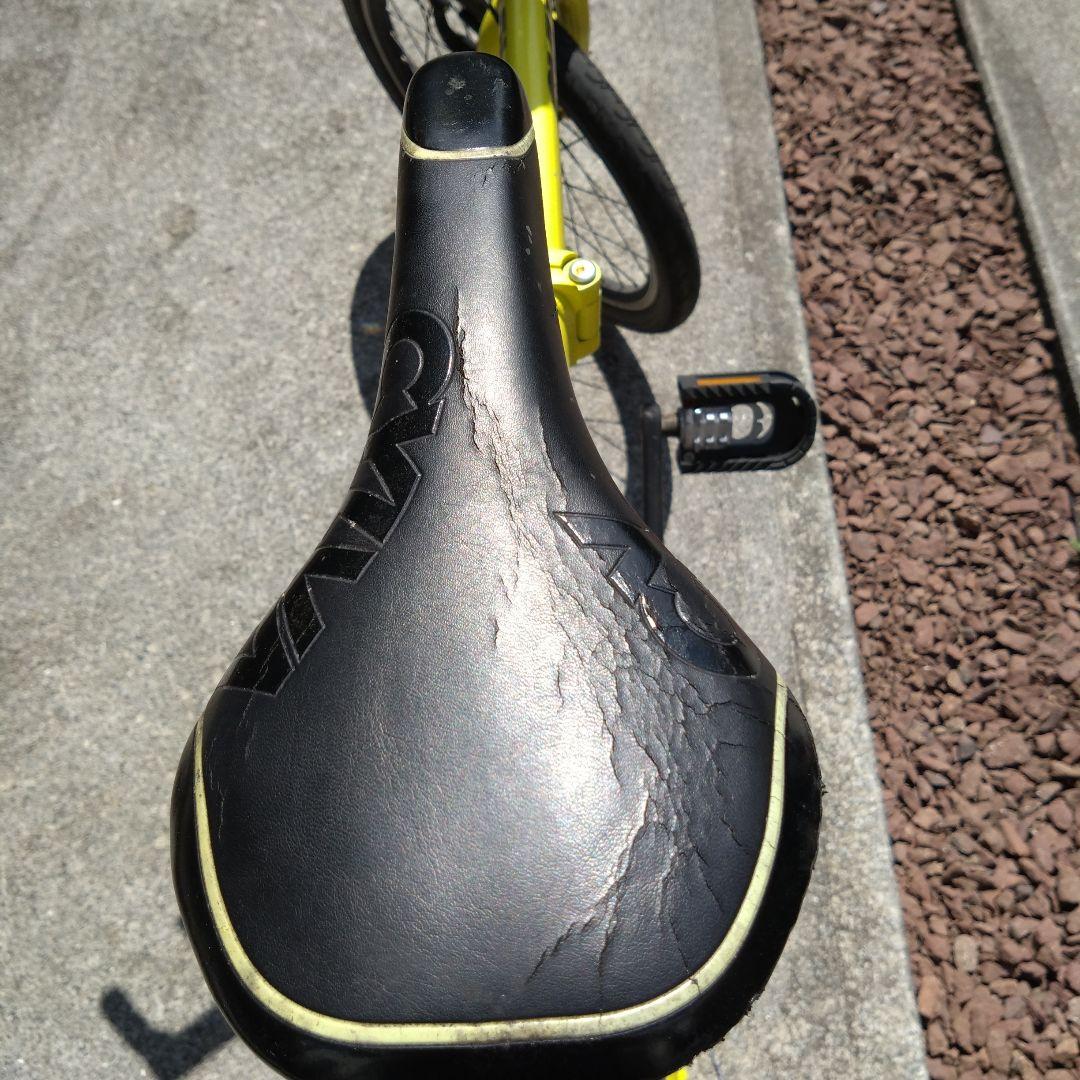 町田市引取限定　CYLVA 折りたたみ自転車 イエロー