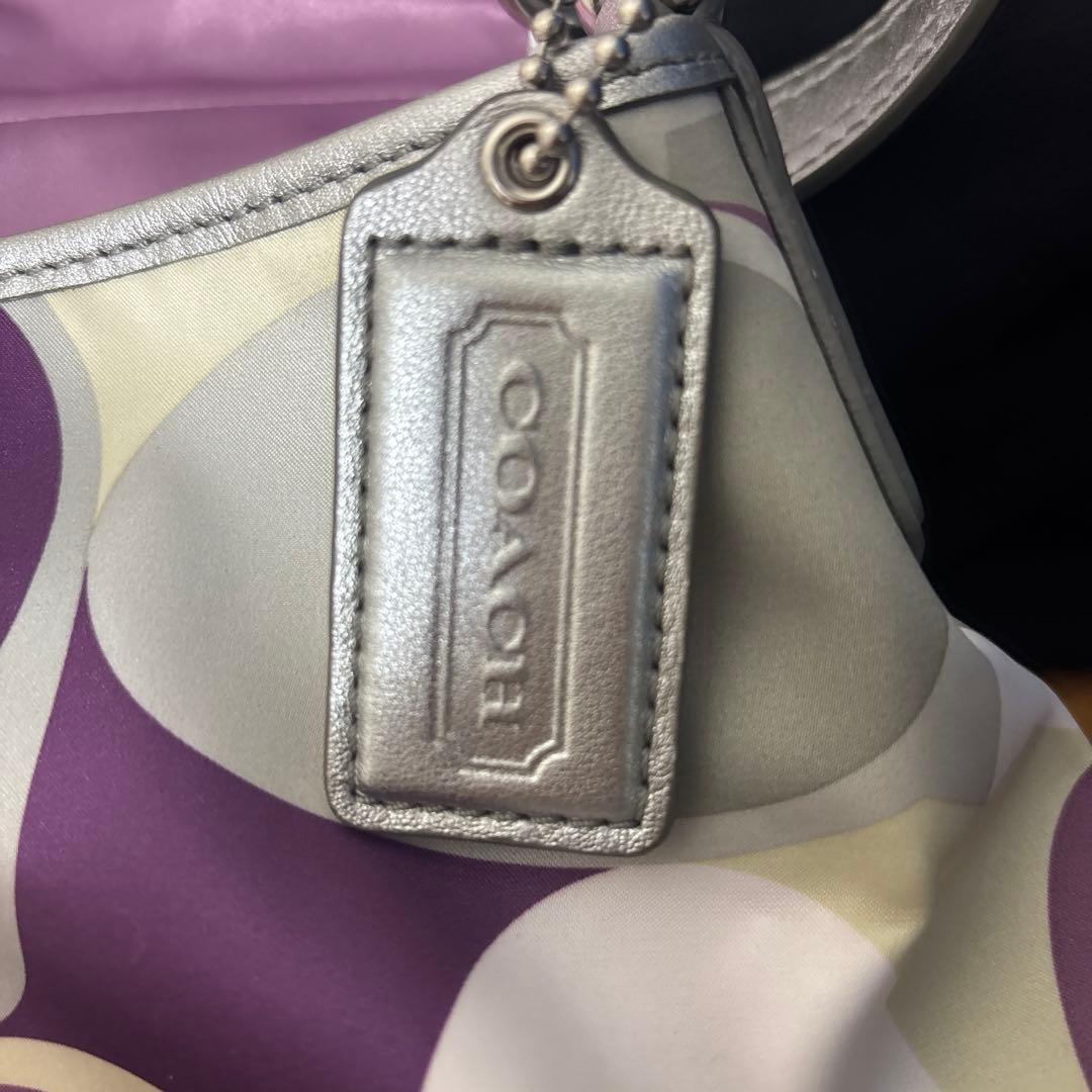 希少カラーコーチ　ワンショルダーバッグ　パープル　肩掛け スカーフ柄