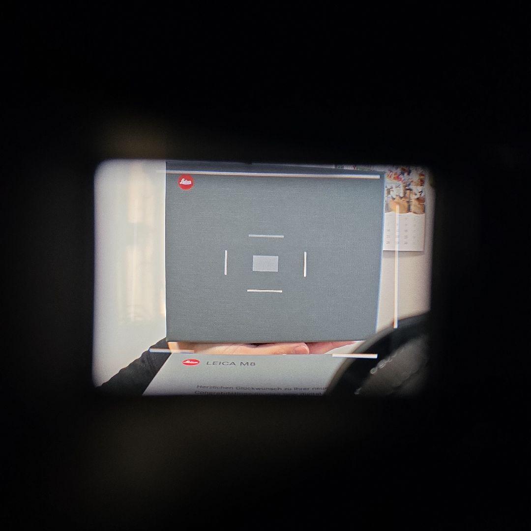 (最終値下げしました)ライカ LEICA M8 撮影枚数3963枚 革ケース付き