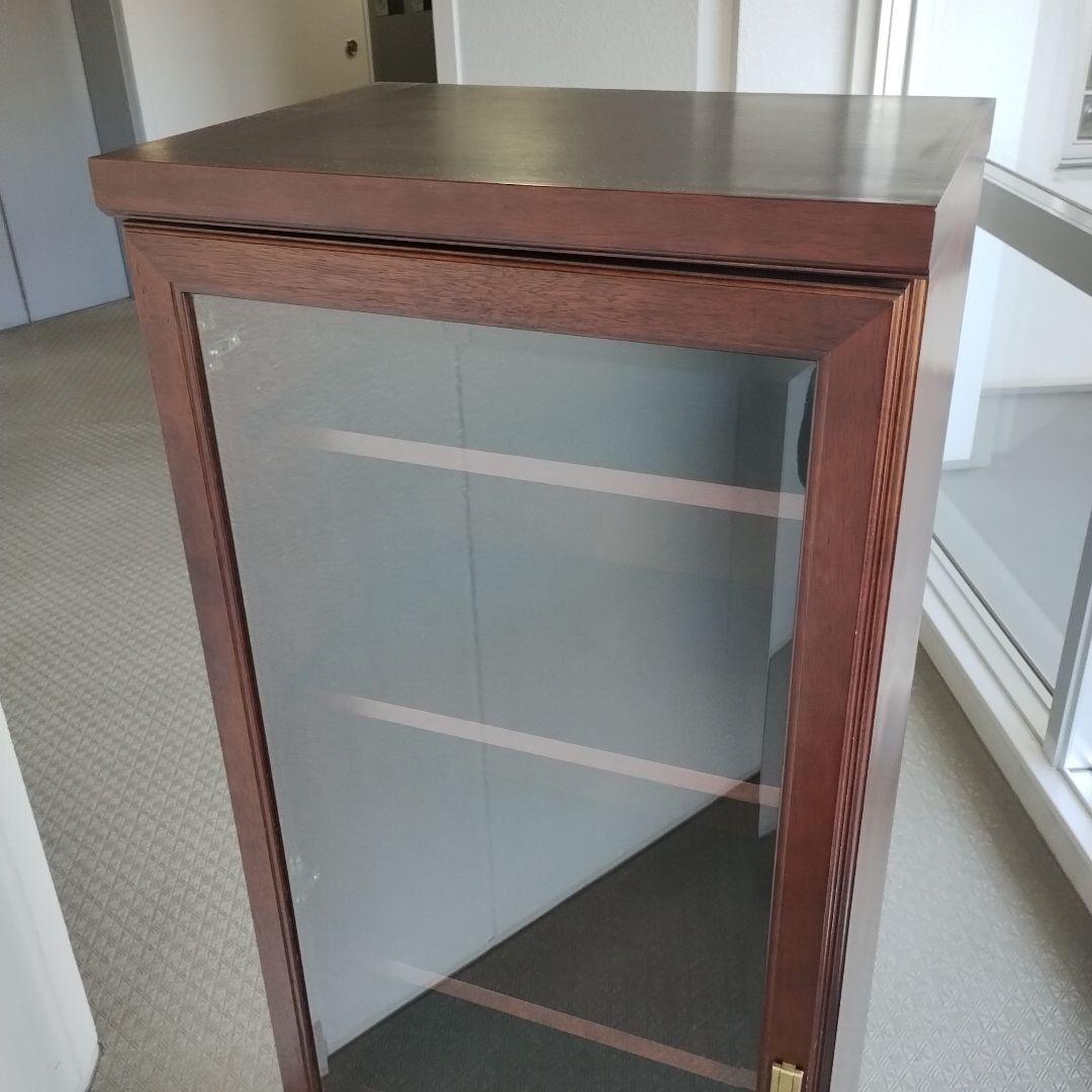 S*R様 ヤマハ　木製　面取ガラス扉　５段　キャビネット　ラック　シェルフ　US