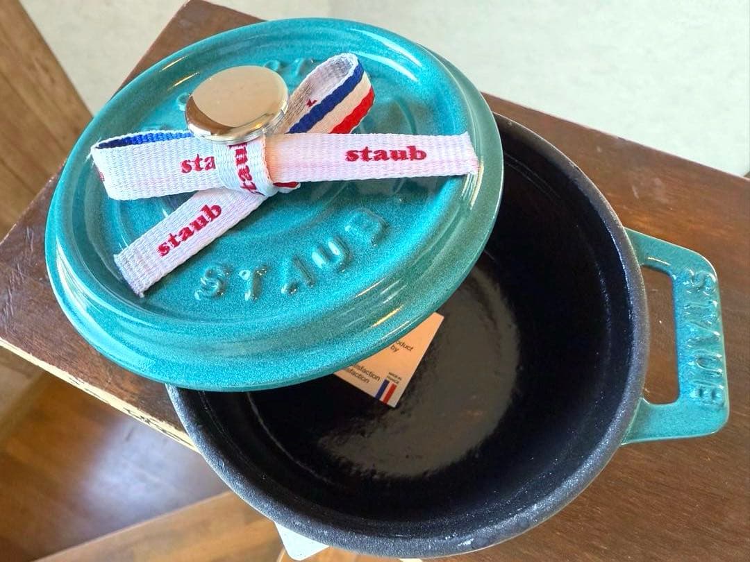 ストウブSTAUB完全限定希少廃盤色ミントココットラウンド１０ｃｍ新品生涯保証付