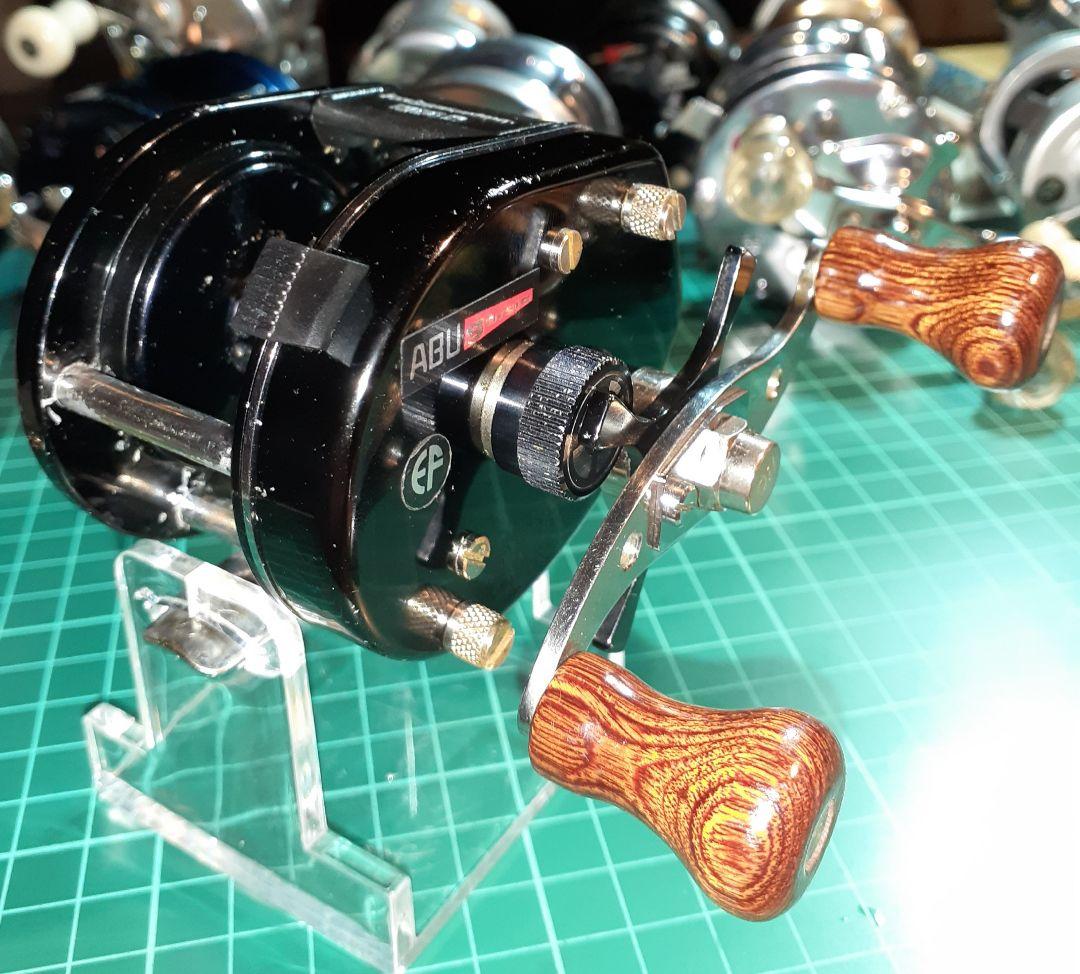 アブガルシア ABU アンバサダー１０００C ウッドノブハンドル仕様