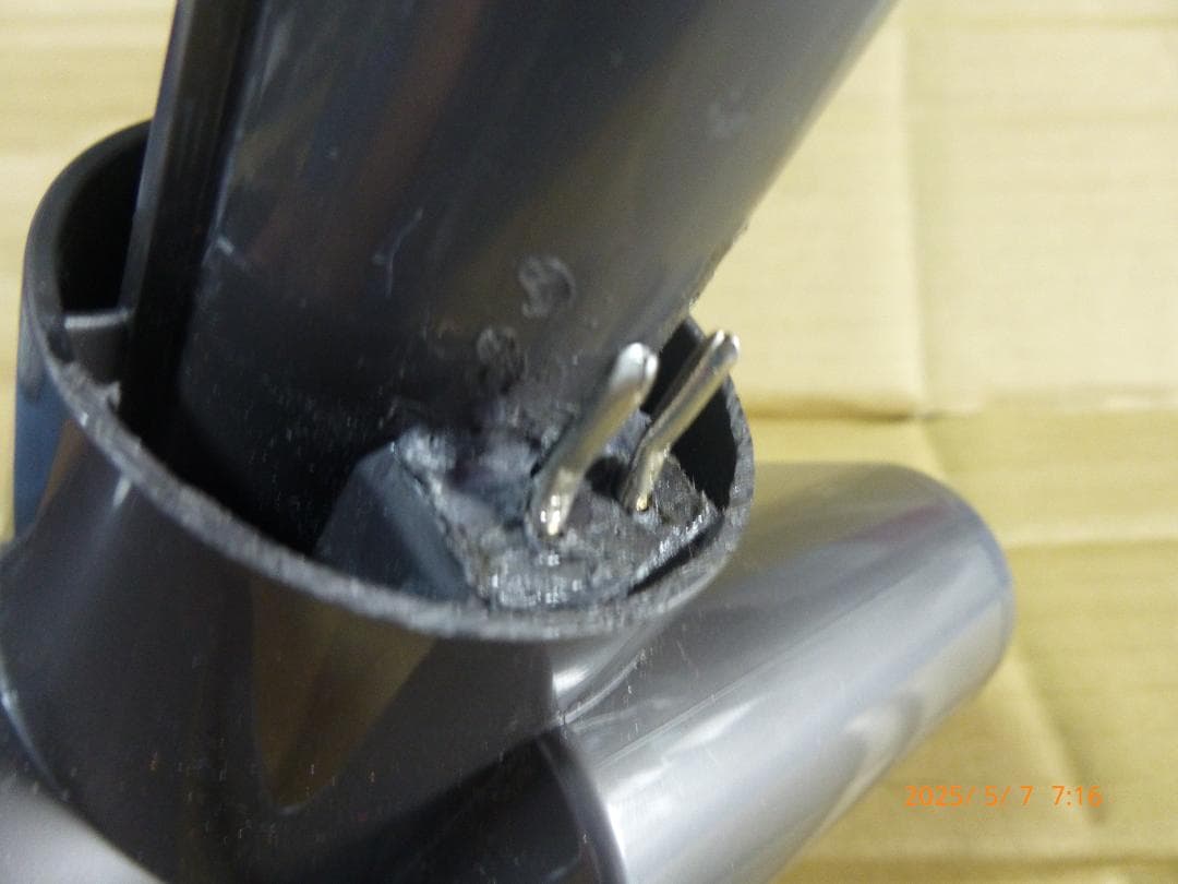 ダイソンSV18　新品ボディ本体と中古周辺パーツ　エコ44分　美品