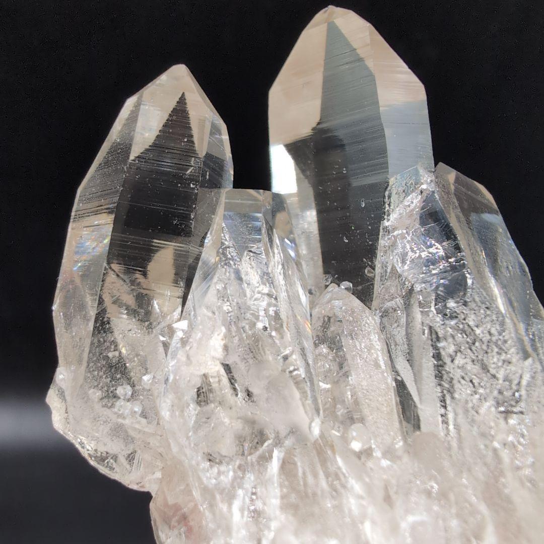 高品質 ガネッシュヒマール産　水晶　ポイント C