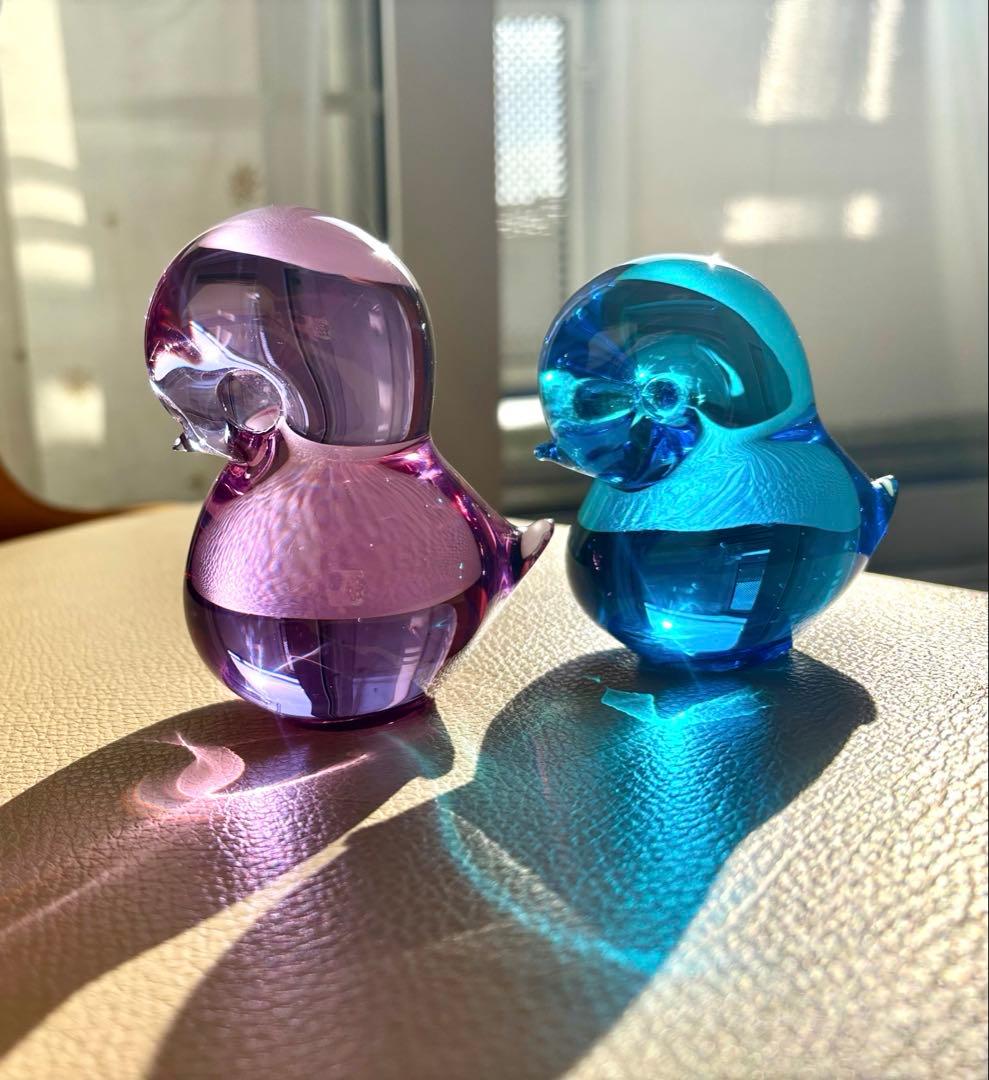 【FMkonstglasコンストグラス】ガラス製 鳥の置物 ペーパーウエイト