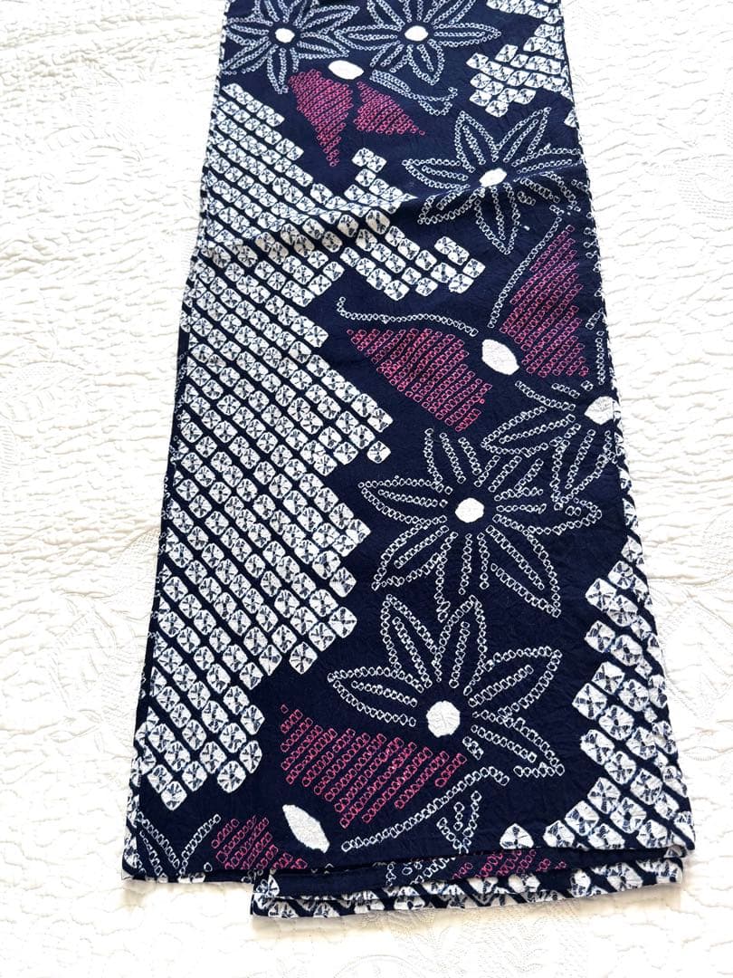 16時まで◆粋な大人の浴衣 ◆ 有松絞り 舞蝶文 仕立の大変上質な逸品 晩夏