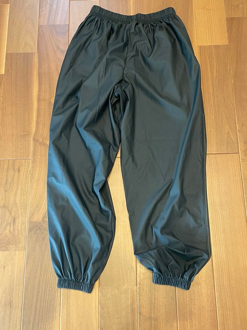 【入所困難・レア】GOLD'S GYM トレーニングウェア サイズM 上下セット