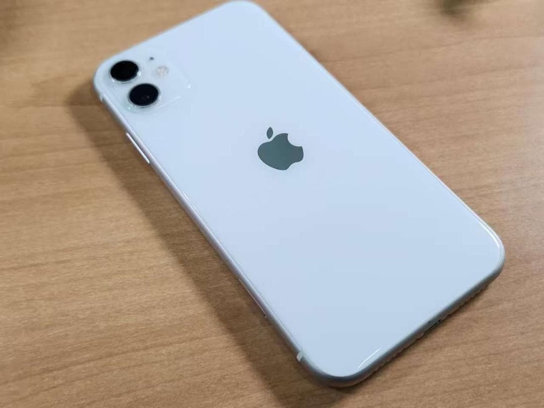 スマートフォン本体 020400M iPhone 11 A2221 64GB