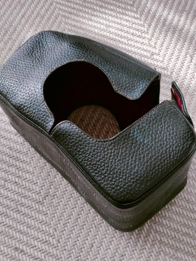 ★Zenza Bronica 一眼レフカメラ ★純正カバー ★遮光板 ケース付★