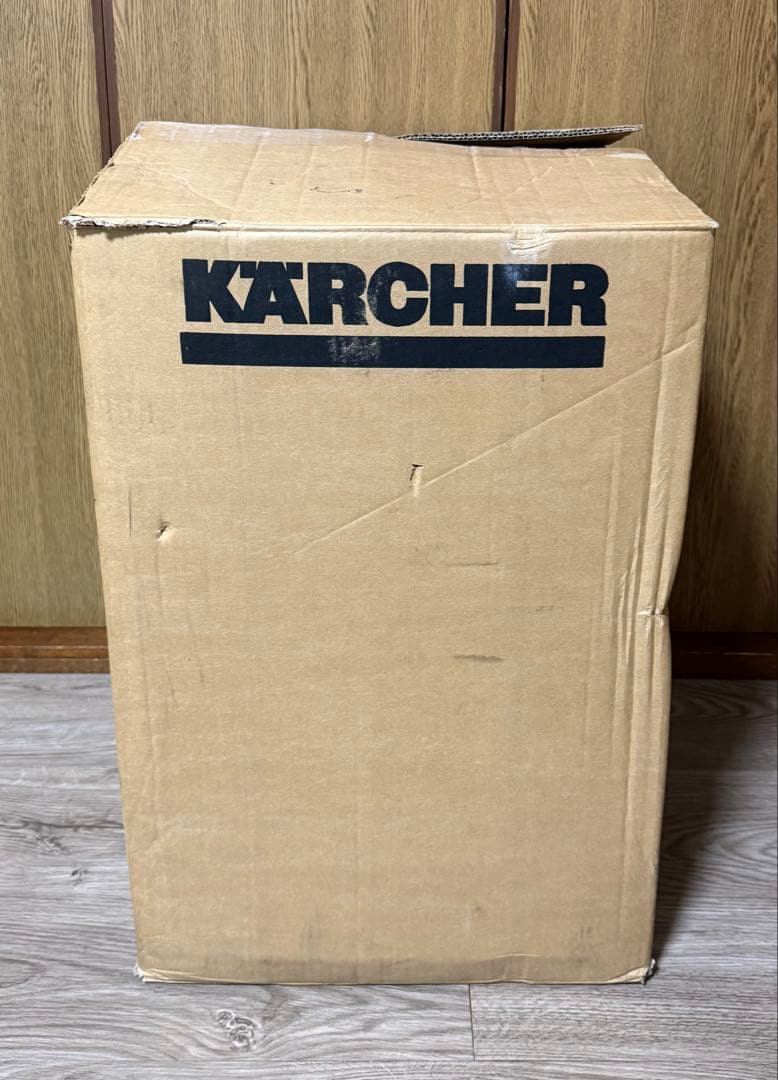 KARCHER ケルヒャー　 業務用乾湿両用クリーナー NT 27/1