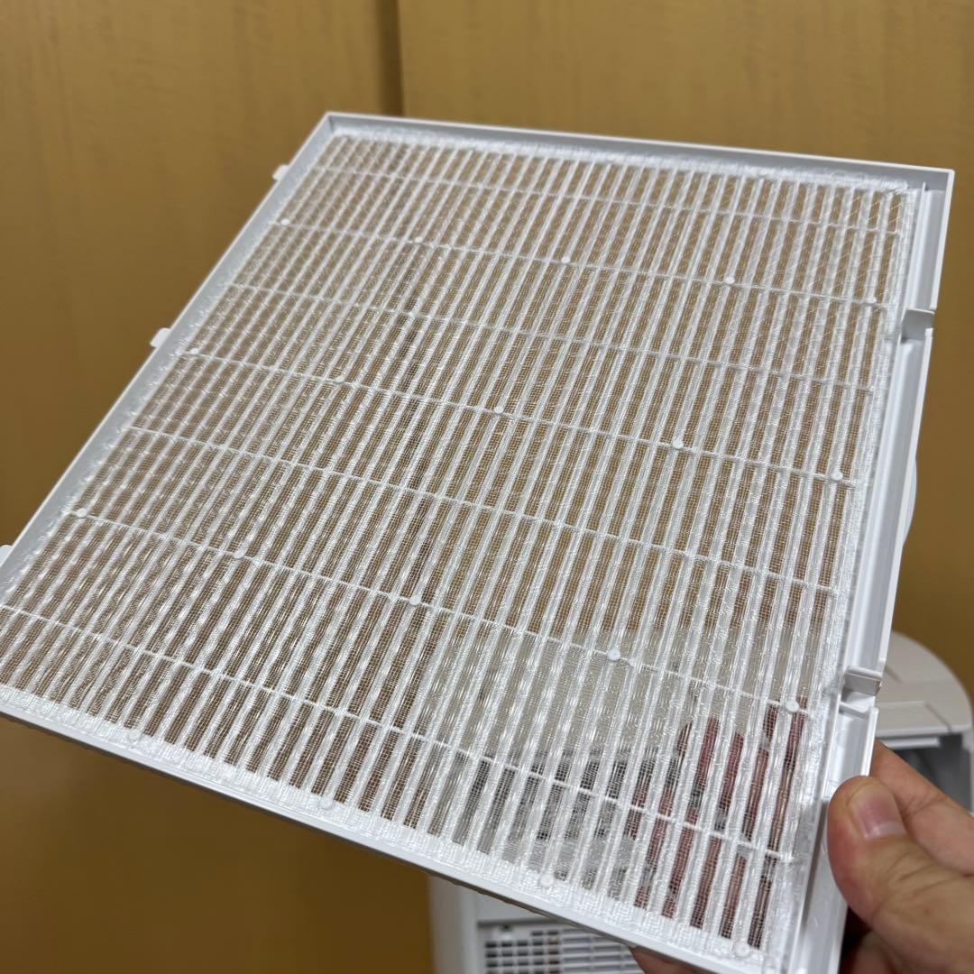 パナソニック　衣類乾燥除湿機　F-YHVX120-W