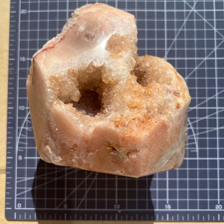 ピンクアメジスト