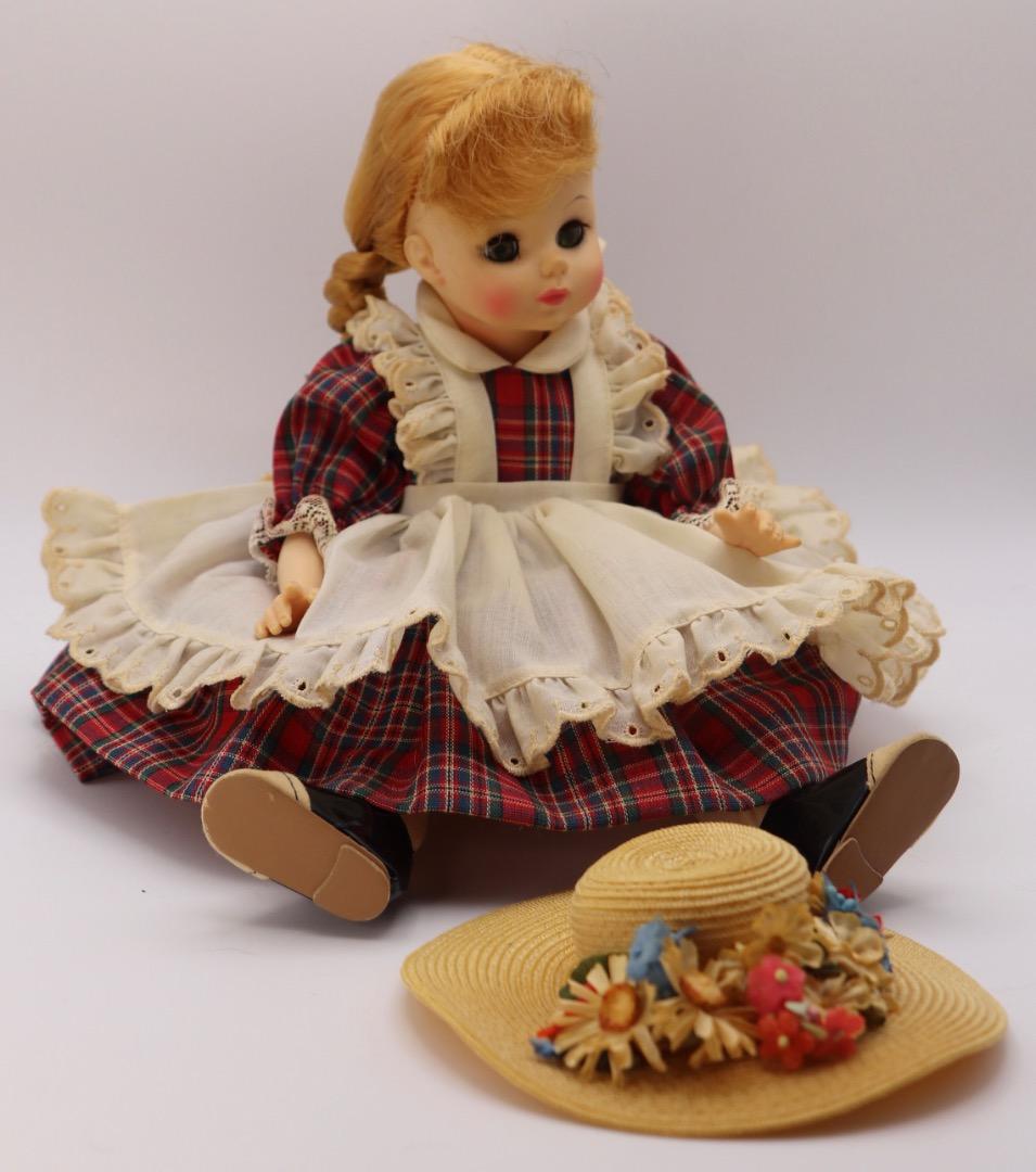 Mc GUFFY ANA マダムアレキサンダードール 金髪 麦わら帽子32cm