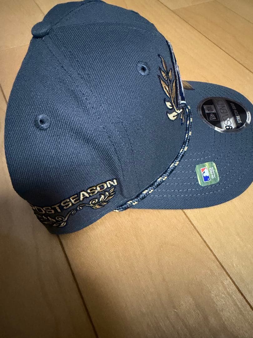 新品ドジャース 2025ナ・リーグ地区シリーズ優勝9SEVENTYキャップ
