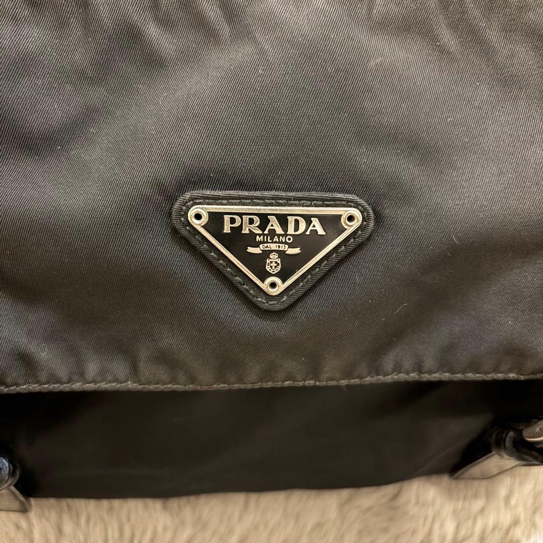 ✨美品✨プラダ ショルダーバッグ 三角ロゴ ナイロン ブラック メッセンジャー