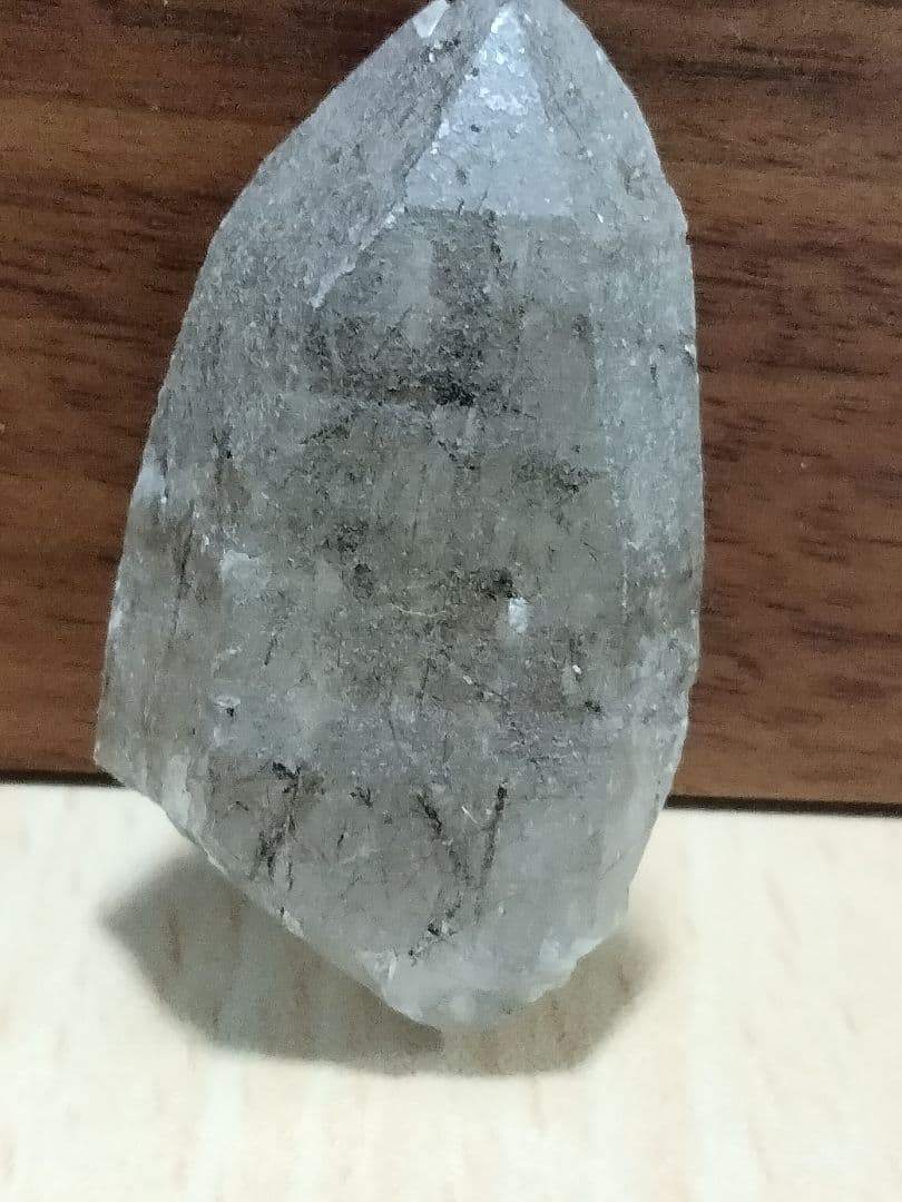 508国産鉱物　山梨県　塩山竹森山　天然水晶　　トルマリン入り水晶