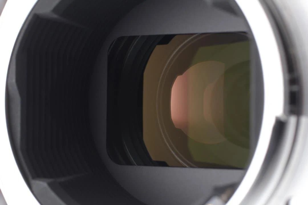 SONY FE 200-600mm F5.6-6.3 G OSS レンズ