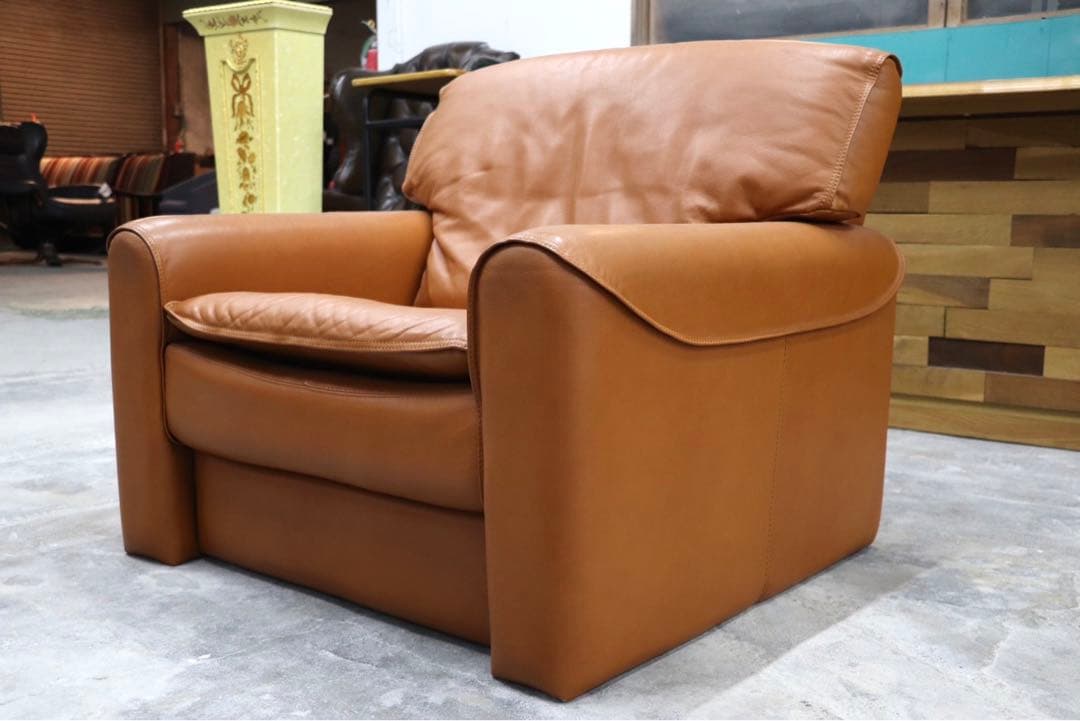 GMHK502A○イタリアモダン 高級 クラシック 1人掛けソファ シングルソ