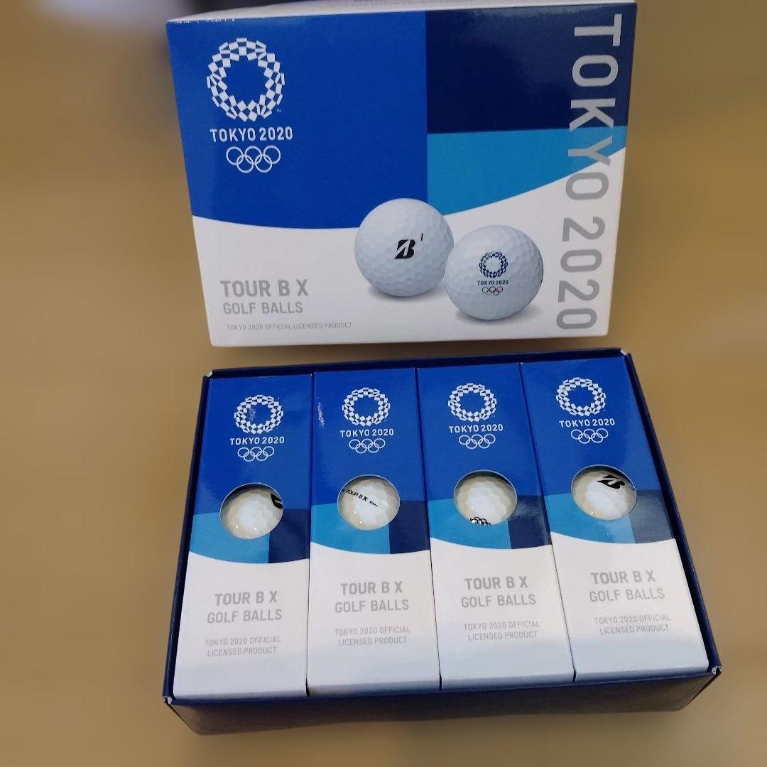 大幅値引き‼️Mizuno キャディバッグ 　新品ゴルフボールセット