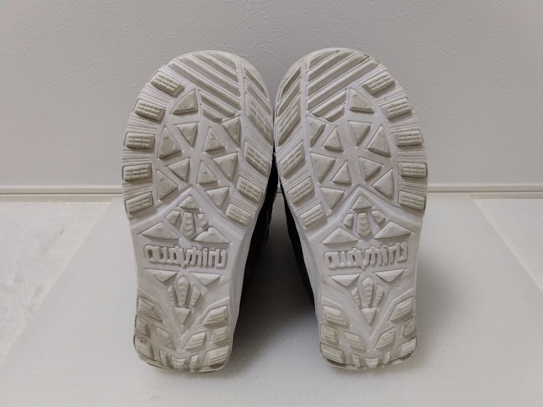 スノーボード THIRTYTWO LASHED CRAB GRAB 26.5cm