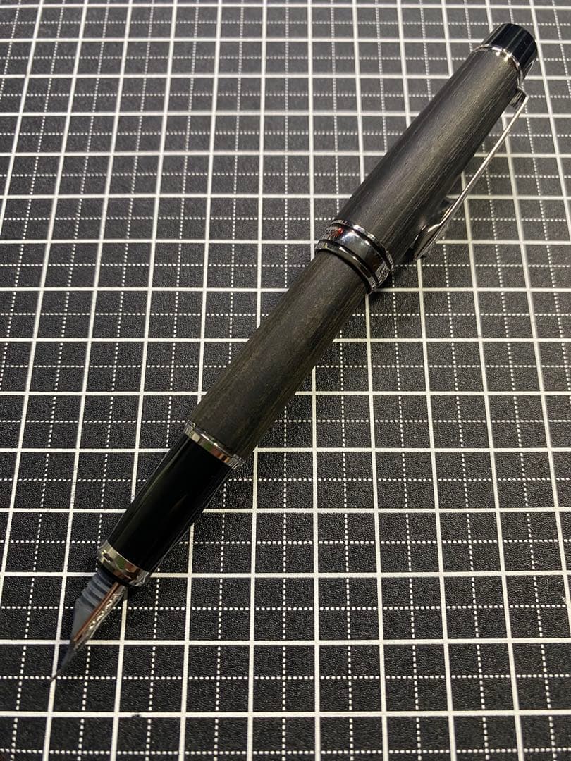 PILOT LEGNO 89s BLACK 万年筆　字幅F