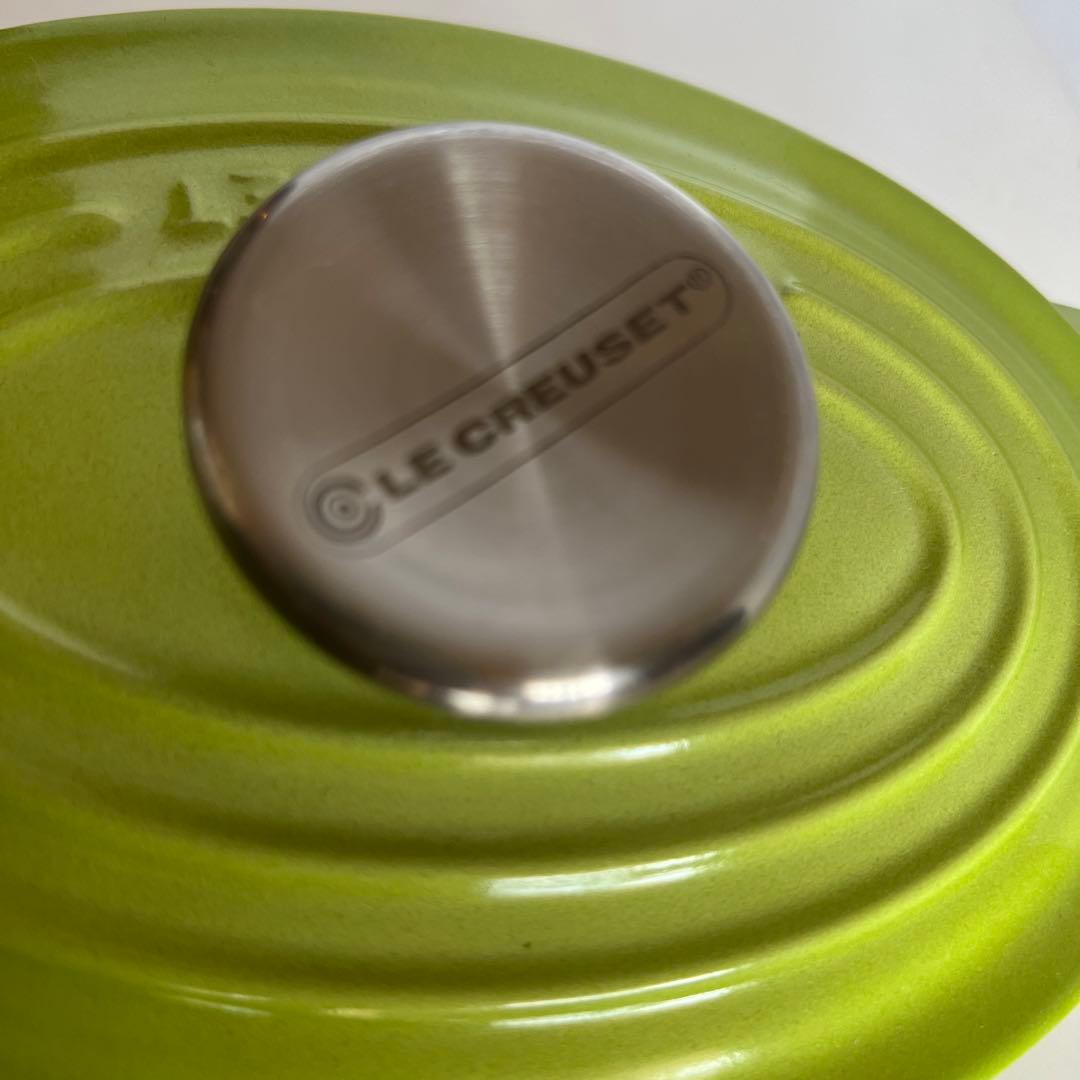 レア　ル.クルーゼ　ピスタチオ楕円17 オーバル