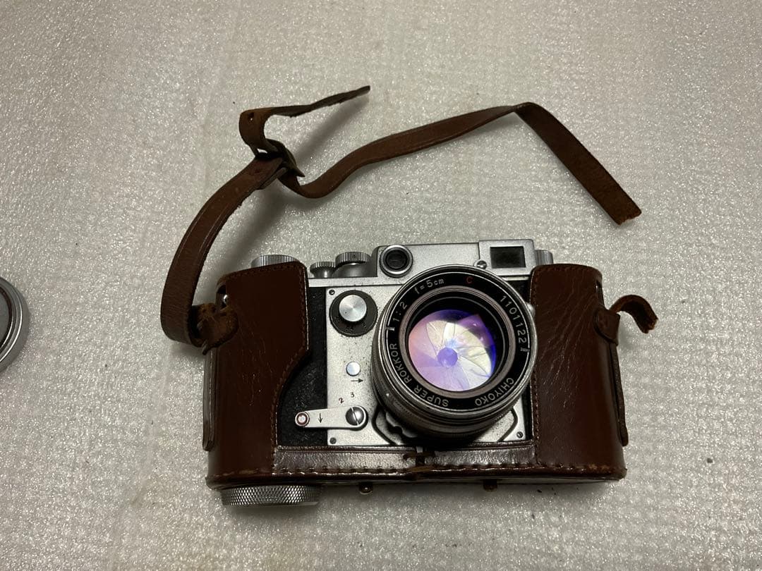ミノルタ・３５。C.K.S。【昭和レトロフィルム式カメラ　カバア付き】。
