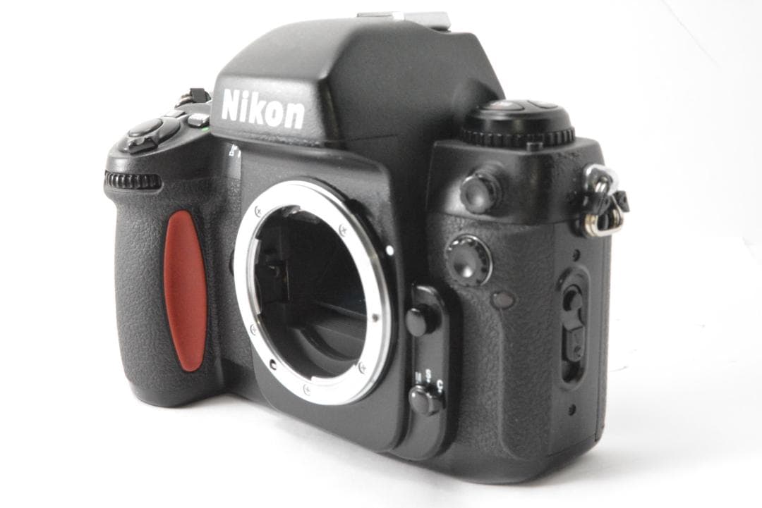 ■ 美品 ■ニコン　Nikon F100 ボディ