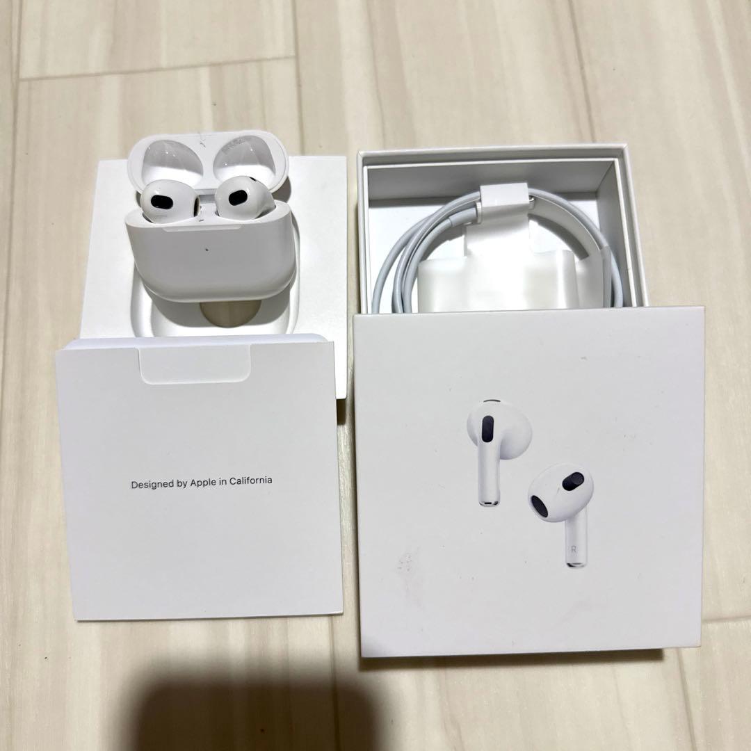 『最終値下げ』　AirPods3 USB-Cケーブル付き