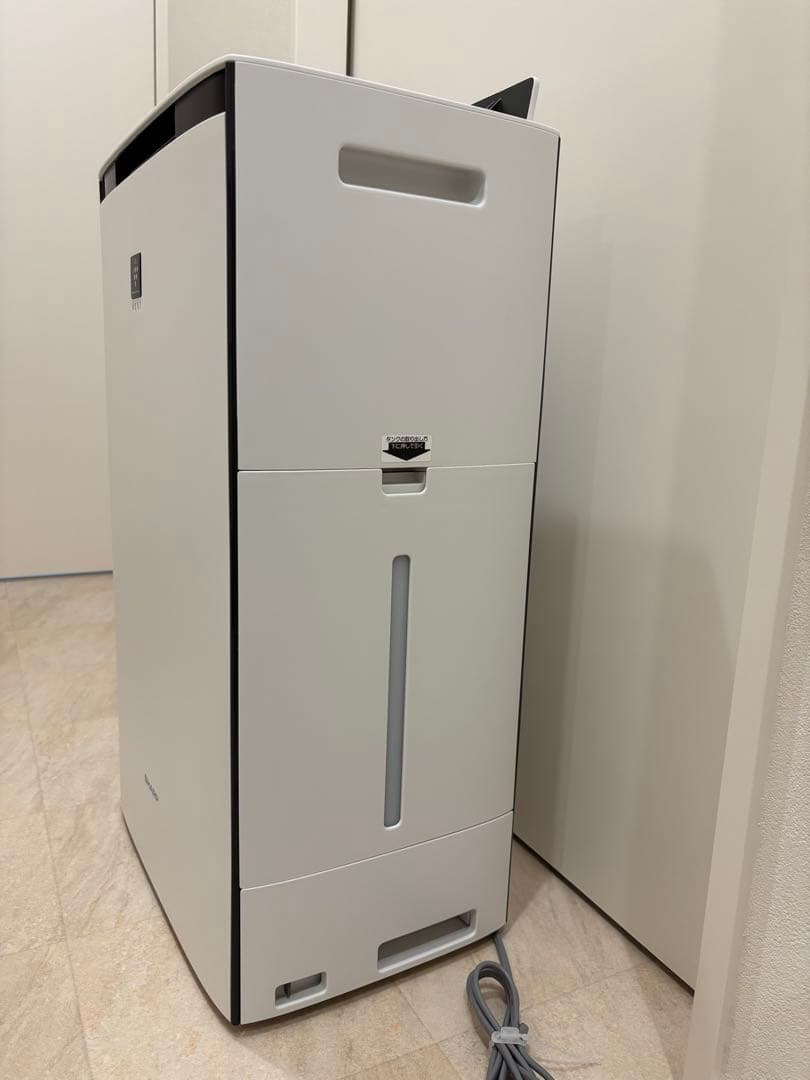 SHARP 加湿空気清浄機　KI-RX70-W 2022年製　ホワイト