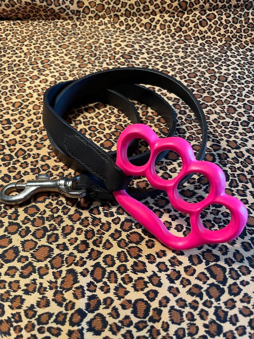 ピンク　ナックル　ドッグ　リード　本革