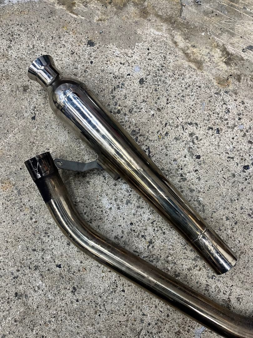 sr400トランペットマフラー