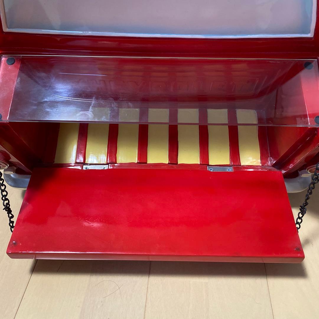 CHEVROLET カーシェルフ　ガラス棚付き　レトロ　インテリア　おしゃれ