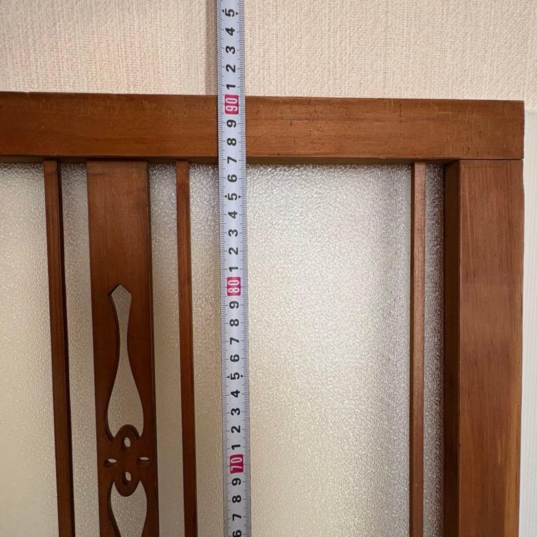 昭和板型ガラス　木枠付き　透かし彫り パーテーションの部品　間仕切り　衝立