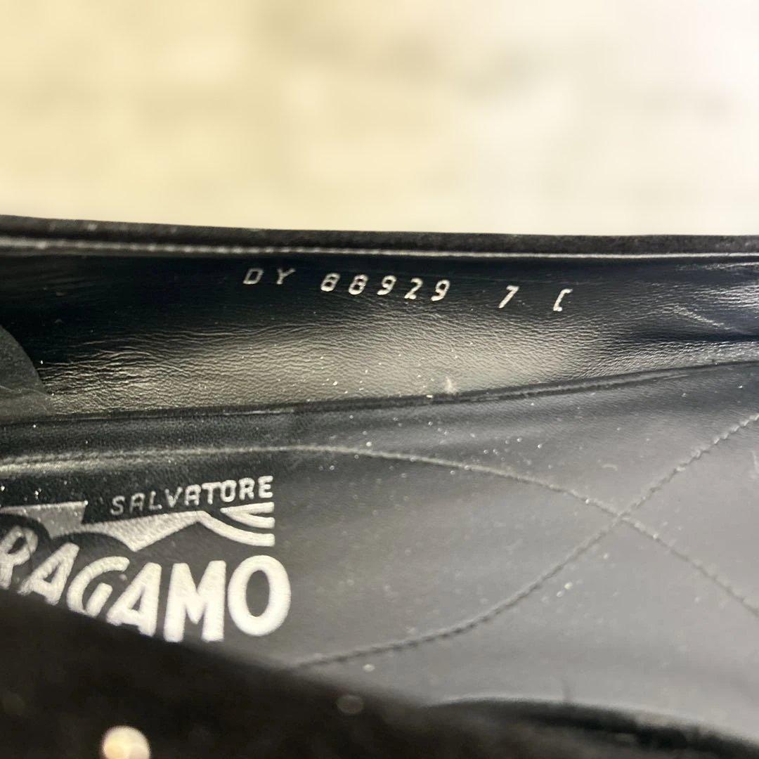 （外観美品）Ferragamo ブラック スタッズ バレエシューズ　24cm