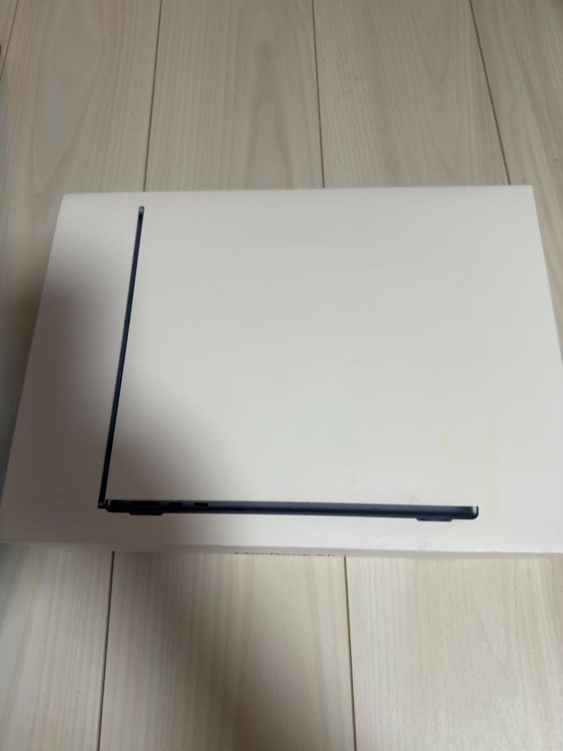 Apple M3 13インチ MacBook Air 本体