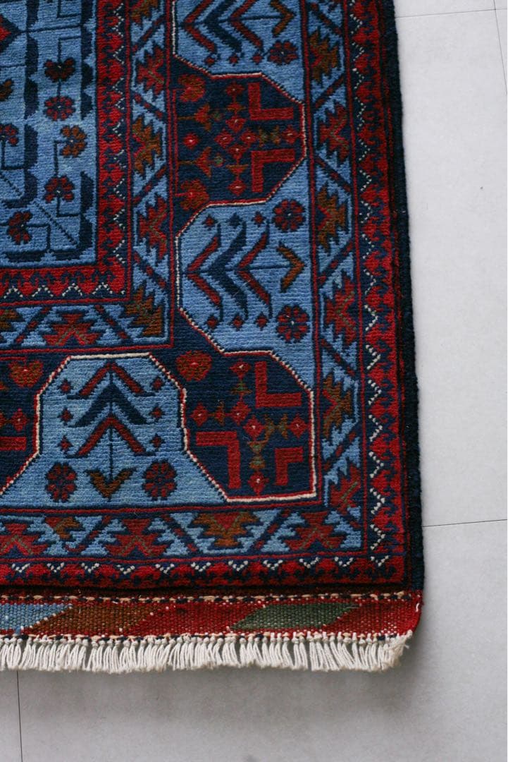 【新品】143cm×100cm アフガニスタン　トライバルラグ　ソファサイズ