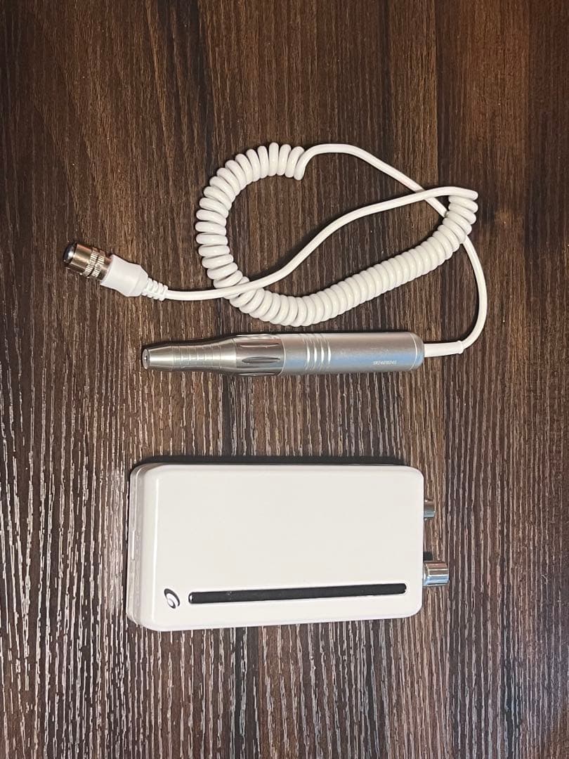 ネイルマシーン KEVIN ホワイト