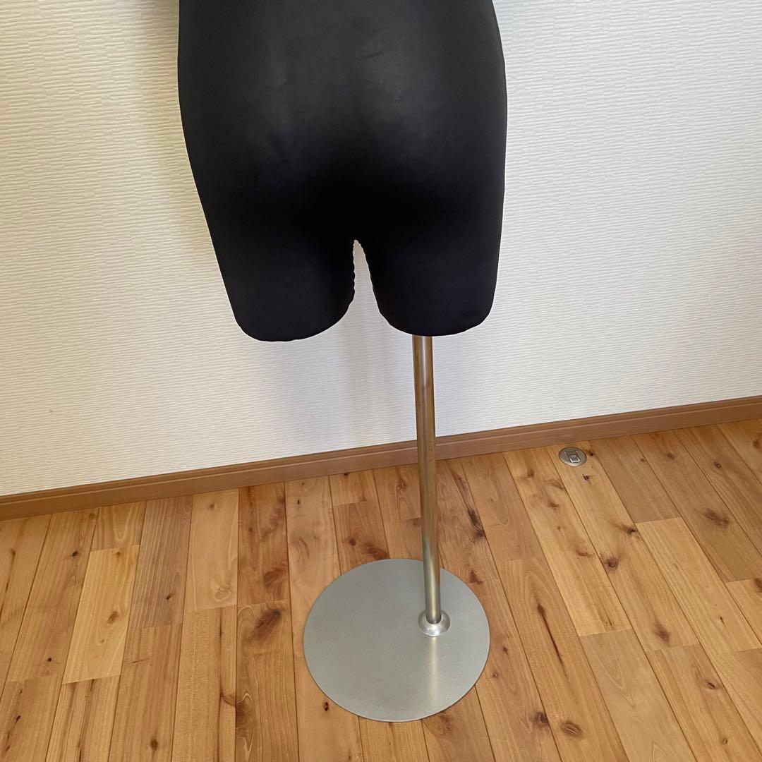 マネキン 金属スタンド付 ブラックxシルバー 持ち運び楽々 軽量タイプ