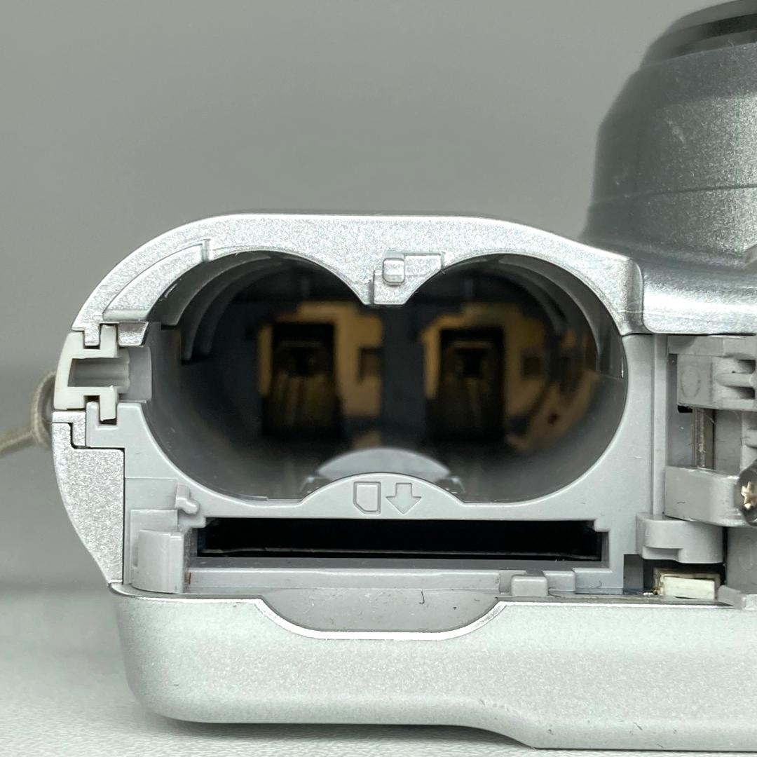 Nikon ニコン　Coolpix L5　コンパクトデジタルカメラ