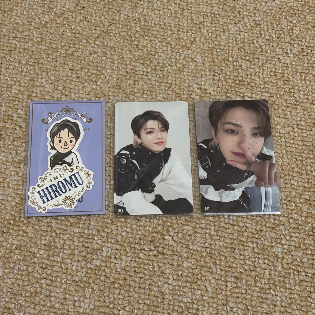 【にゃん^._.^】画像10点、ラポスタ2023、ポプア缶バ、池﨑トレカ