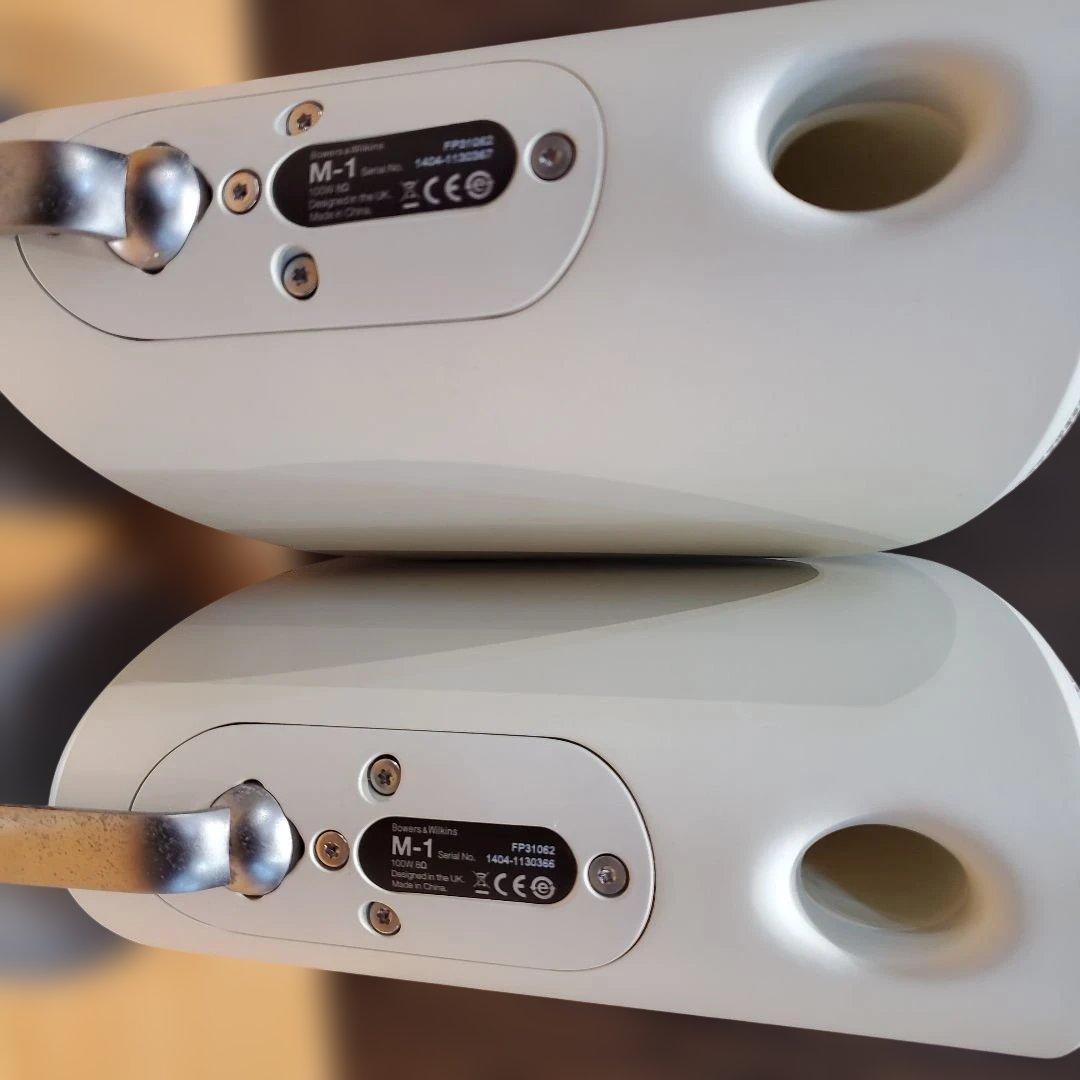 t*k様 Bowers & Wilkins　B&W　M-1 スピーカー　2台