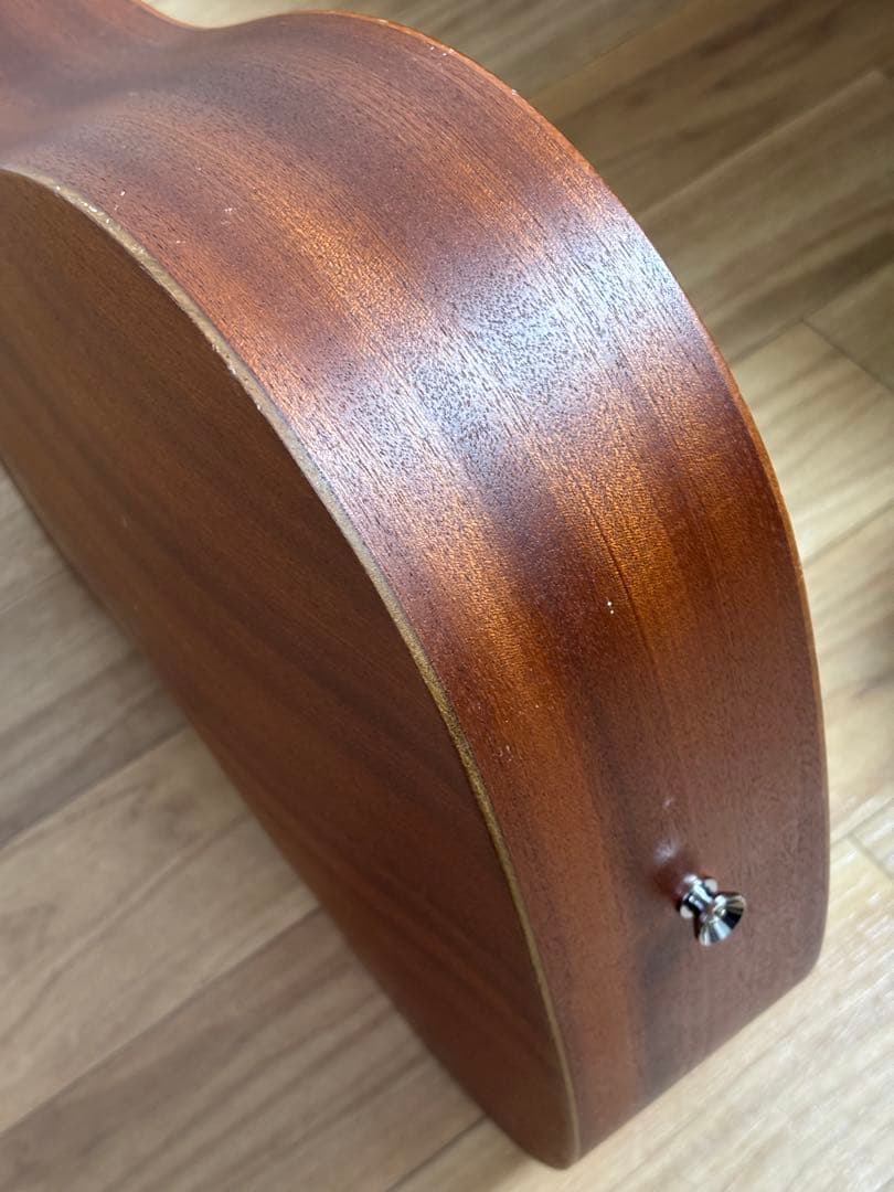 ギター Baby Taylor Mahogany BT2