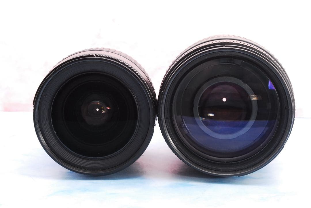 Nikon D7000☆一眼レフカメラ☆超望遠付Wレンズ☆バッグ付☆S数極少