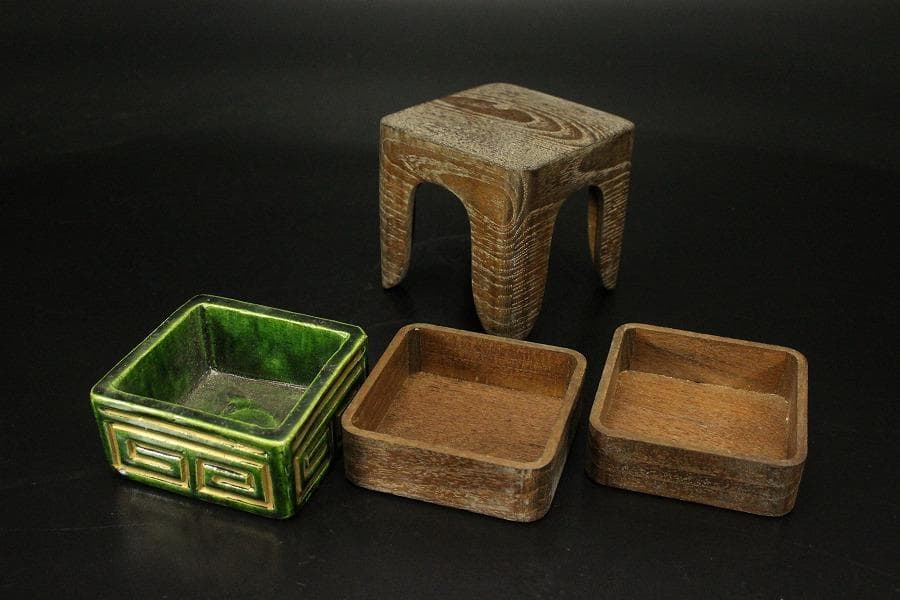 古美術 纏枝蓮花蒔絵 香箱 阿古駄香炉 盆 羽箒 まとめて 時代物(A493)
