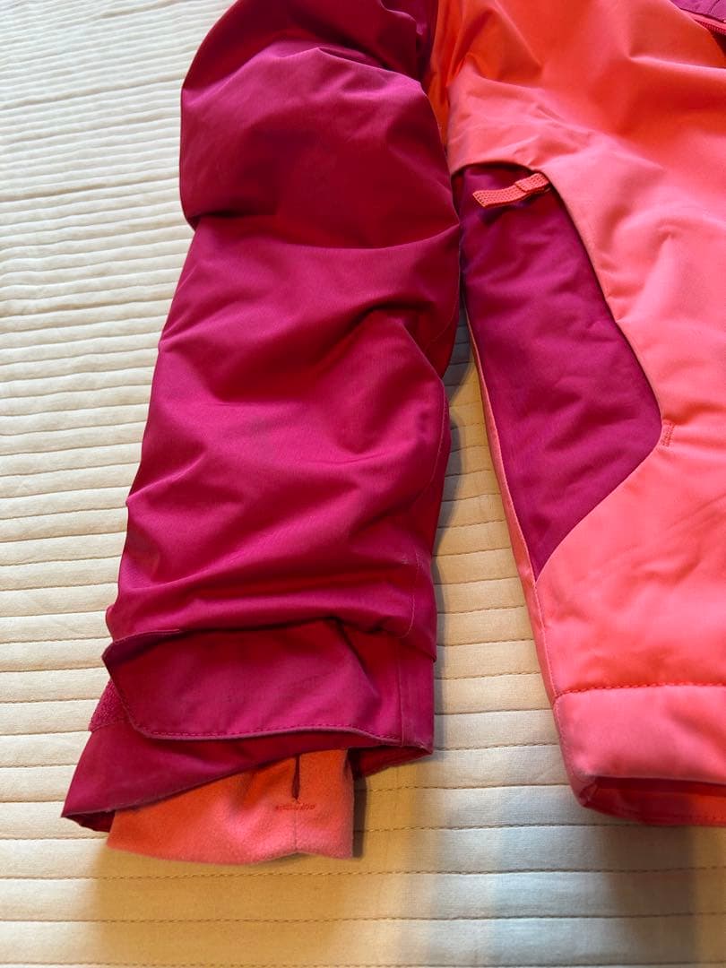 パタゴニア　キッズ スキー スノーウェア ピンク　防水　140