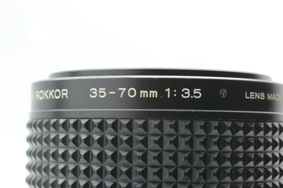 MINOLTA X-700 一眼レフMD ZOOM ROKKOR 35-70mm